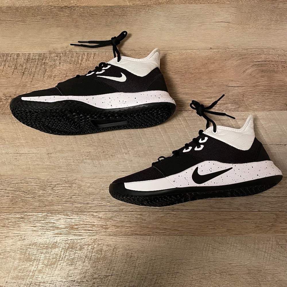 Nike PG 3